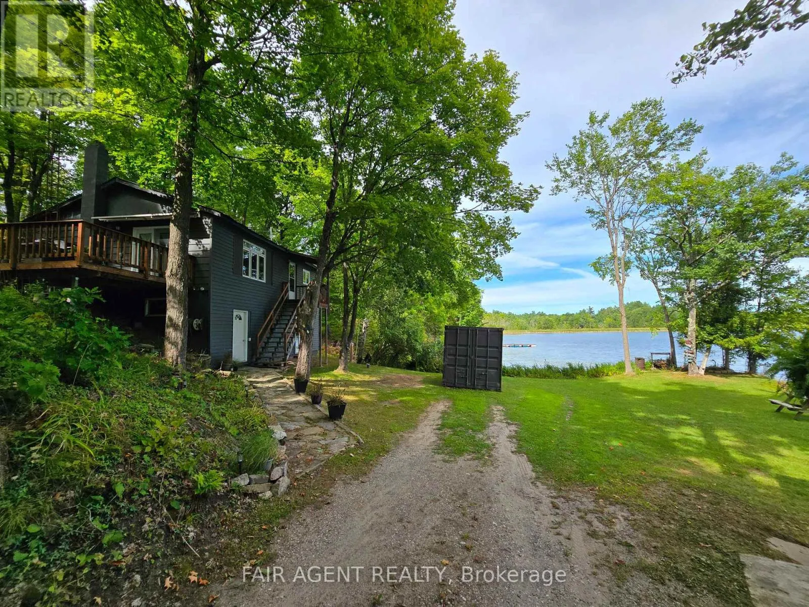 House for rent: 510 Cherie Hill Lane, Tay Valley, Ontario K7H 3C7