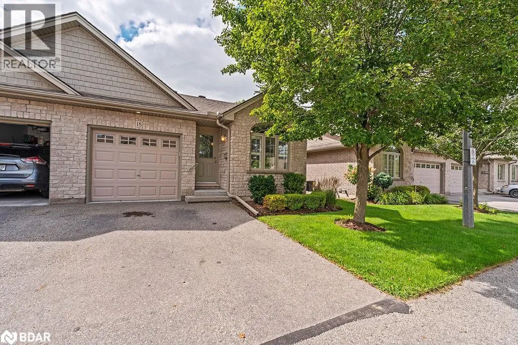 Row / Townhouse for rent: 510 Queensway W Unit# 18, Simcoe, Ontario N3Y 4R4