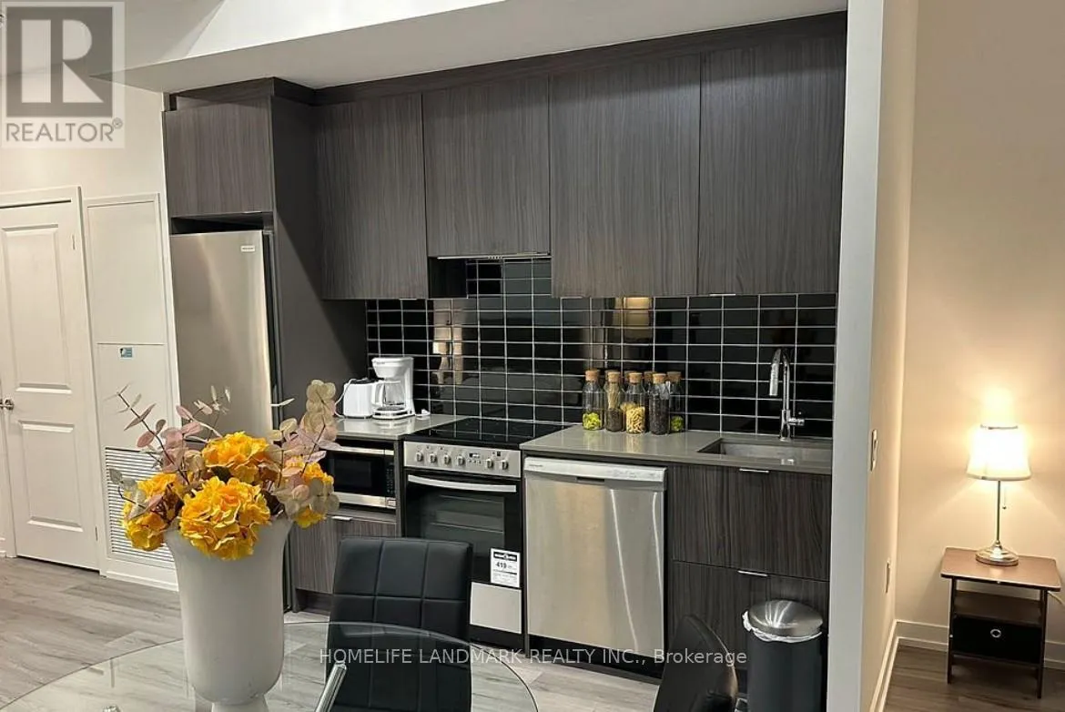 Apartment for rent: 5105 - 395 Bloor Street E, Toronto, Ontario M4W 1H7