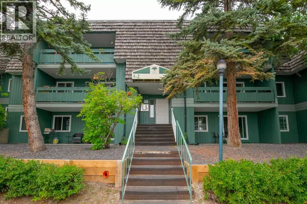 Apartment for rent: 5107, 315 Southampton Drive Sw, Calgary, Alberta T2W 2T6