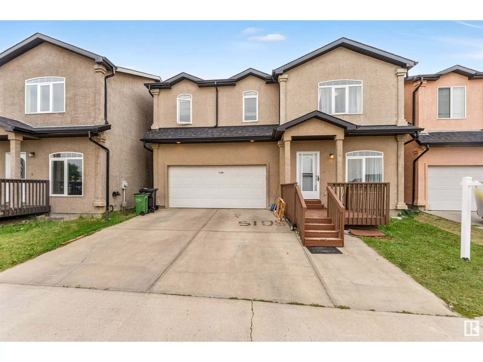 House for rent: 5108 146 Av Nw, Edmonton, Alberta T5A 5B7