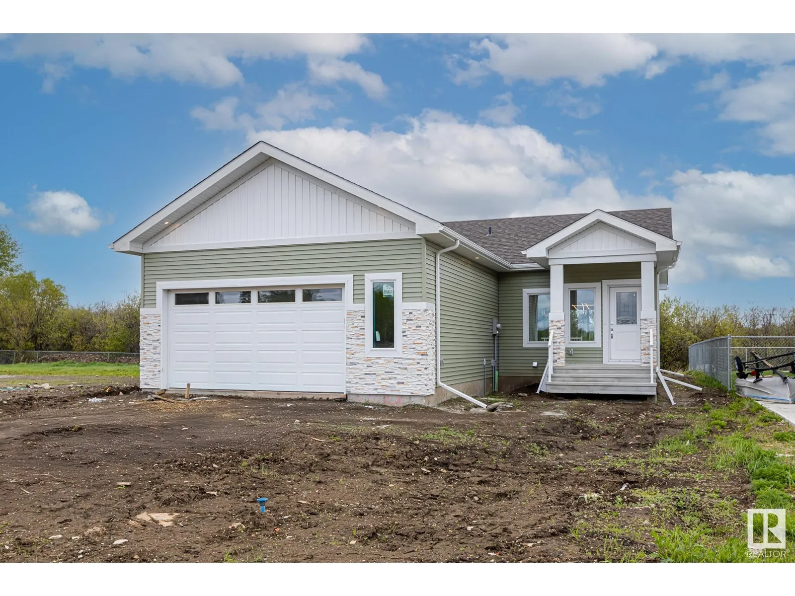 House for rent: 5109 55 Street, Wabamun, Alberta T0E 2K0