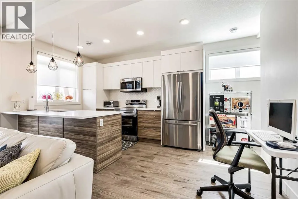 Row / Townhouse for rent: 511, 10060 46 Street Ne, Calgary, Alberta T3J 2H8