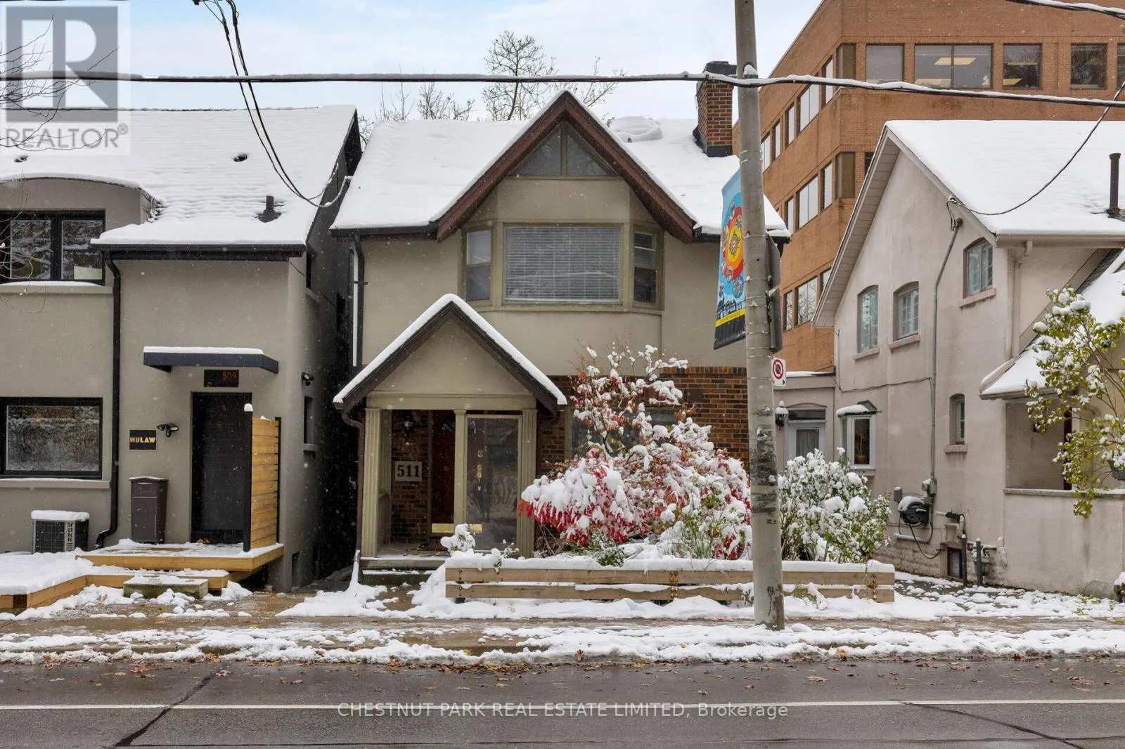 House for rent: 511 Davenport Road, Toronto, Ontario M4V 1B8