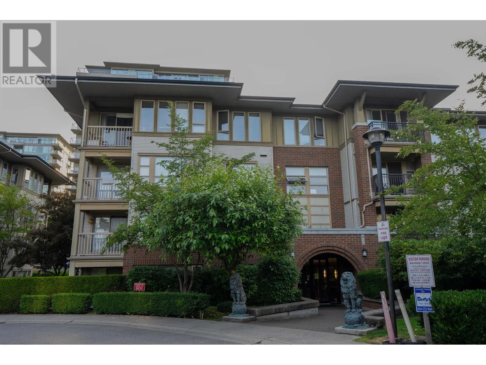 Apartment for rent: 5113 5111 Garden City Road, Richmond, British Columbia V6X 4H4