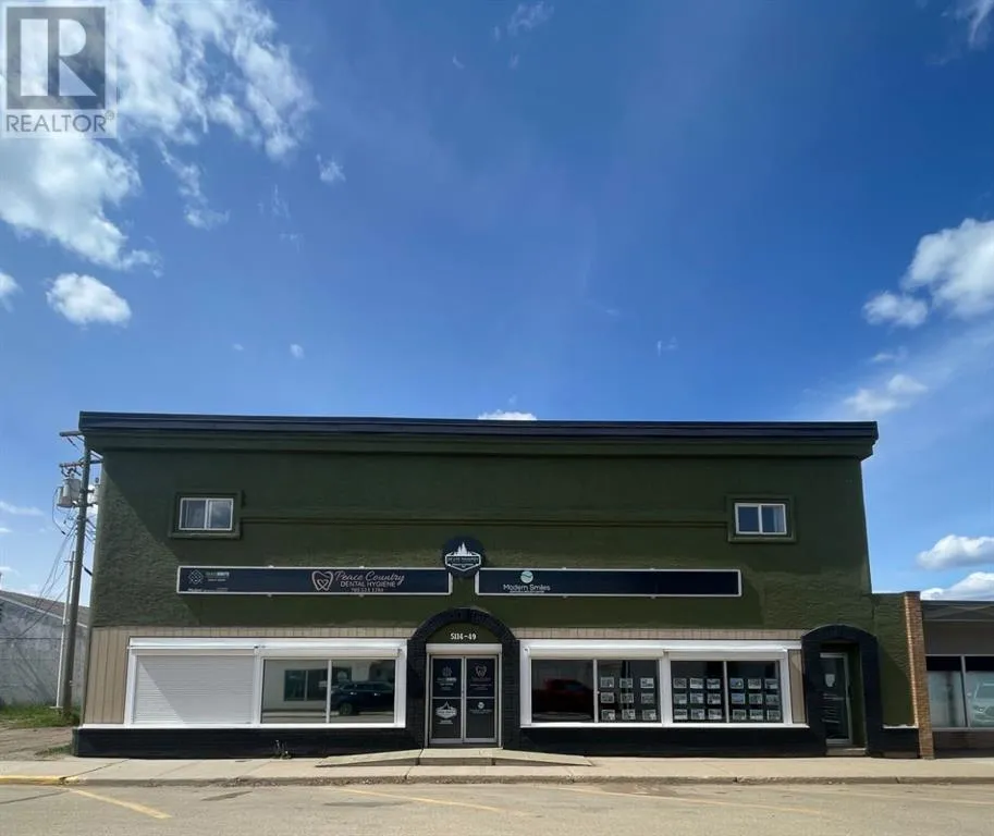 Commercial Mix for rent: 5114 49th Street, High Prairie, Alberta T0G 1E0