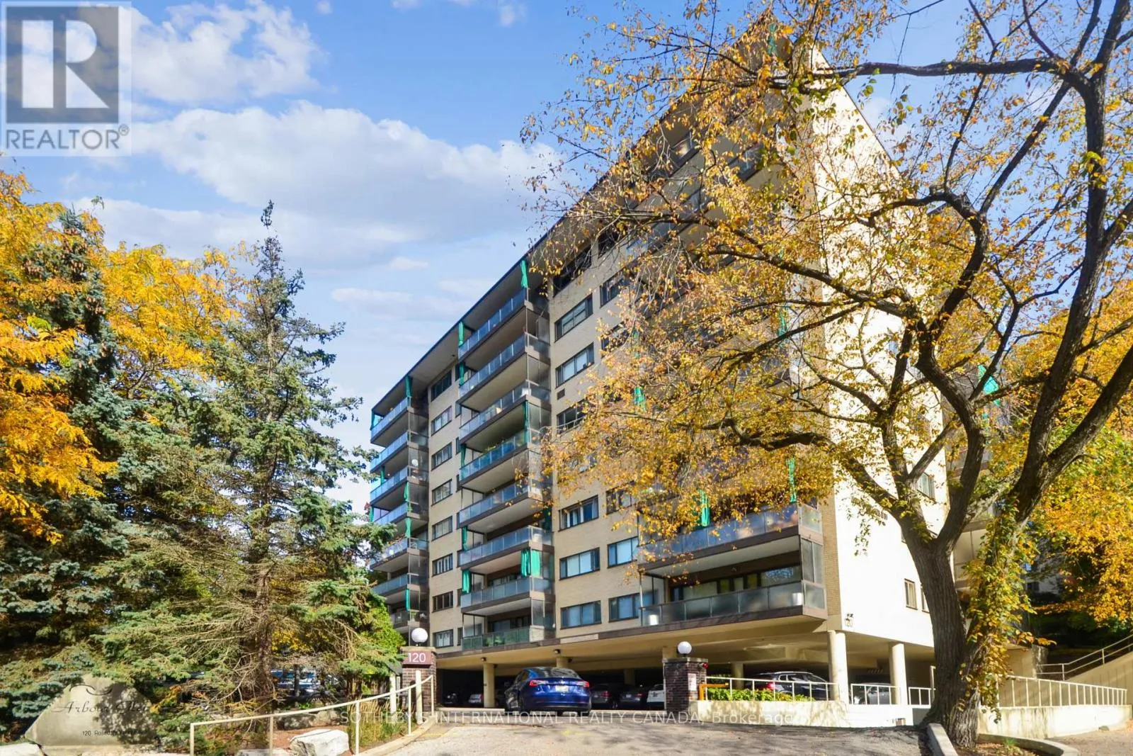 Apartment for rent: 512 - 120 Rosedale Valley Road, Toronto, Ontario M4W 1P8