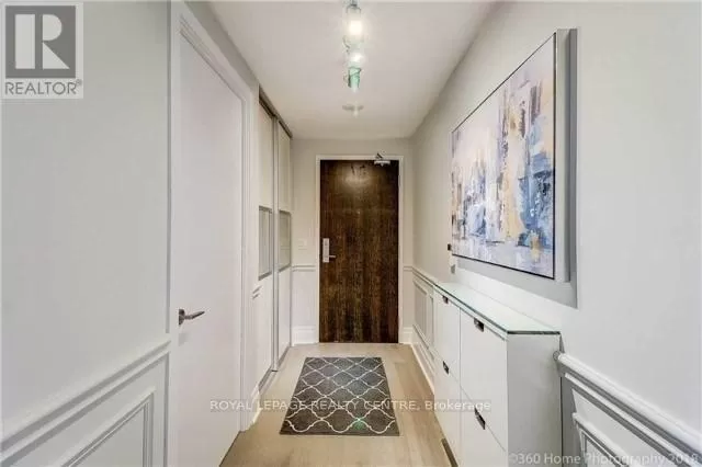 Apartment for rent: 512 - 156 Portland Street, Toronto, Ontario M5V 0G1