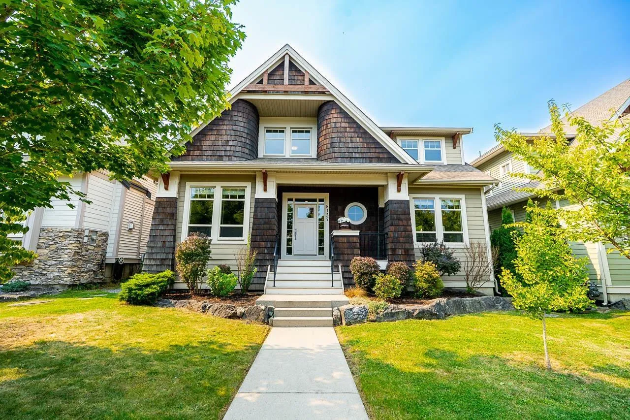 House for rent: 5127 223 Street, Langley, British Columbia V2Y 2T9