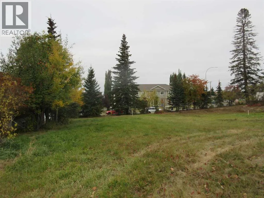 5137 52 Street, Rocky Mountain House, Alberta T4T 1E3