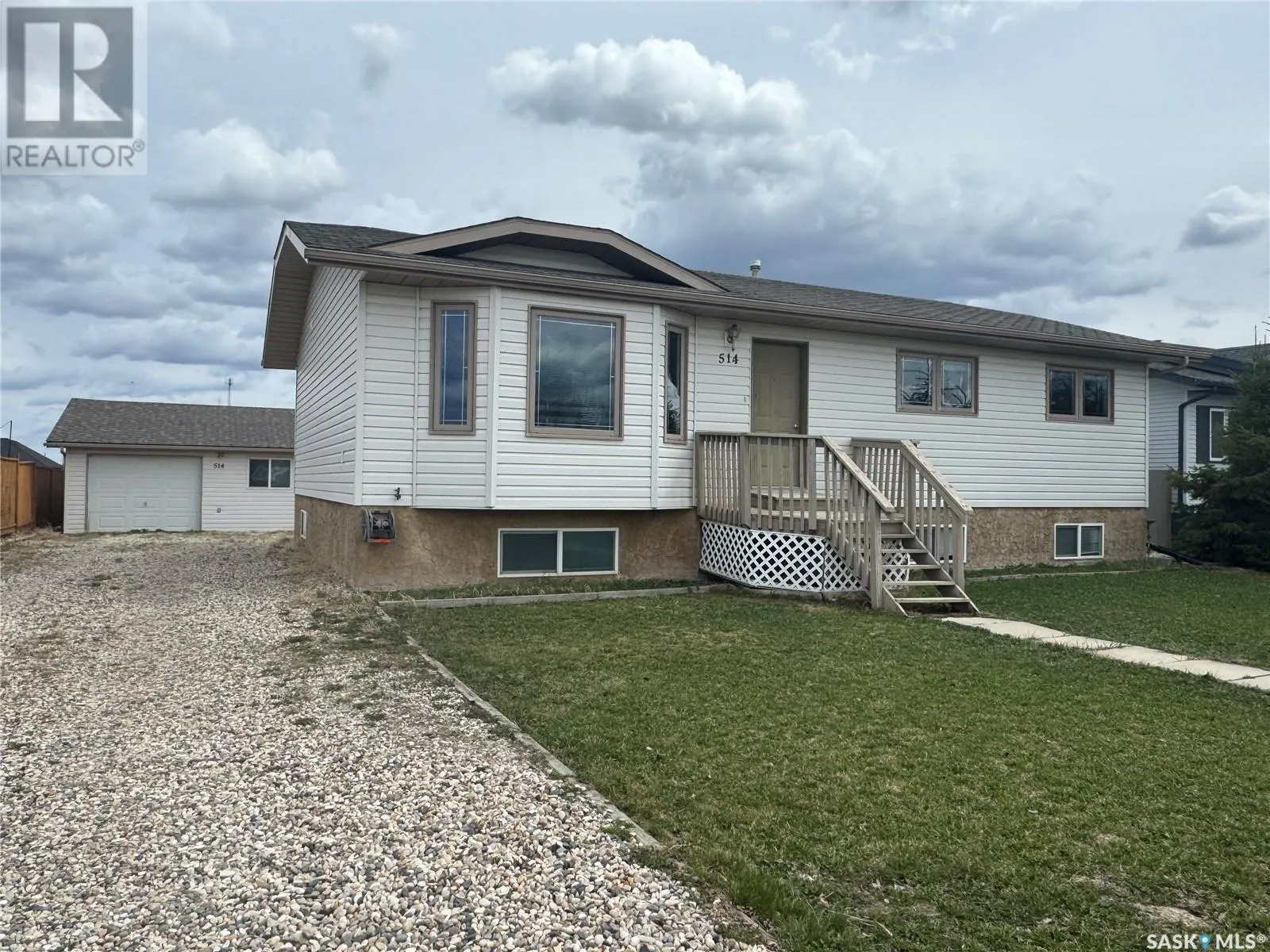 House for rent: 514 Macmillian Street, Hudson Bay, Saskatchewan S0E 0Y0