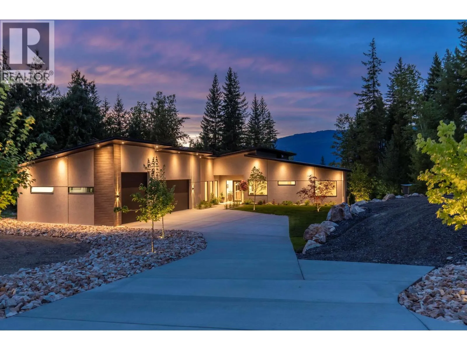 House for rent: 5147 Sunset Drive, Eagle Bay, British Columbia V0E 1T0