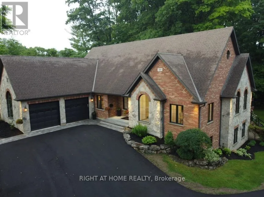 House for rent: 515 Hamilton Drive, Hamilton, Ontario L9G 2A9