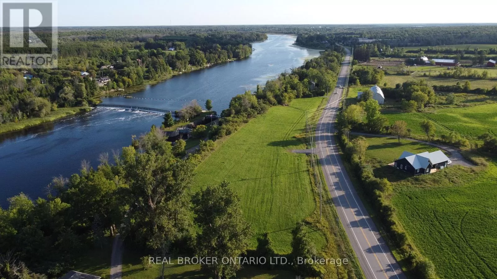 515 Heritage Drive, Montague, Ontario K0G 1N0