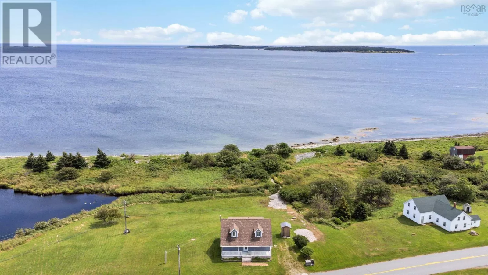 House for rent: 5157 Shore Road, North East Harbour, Nova Scotia B0T 1W0