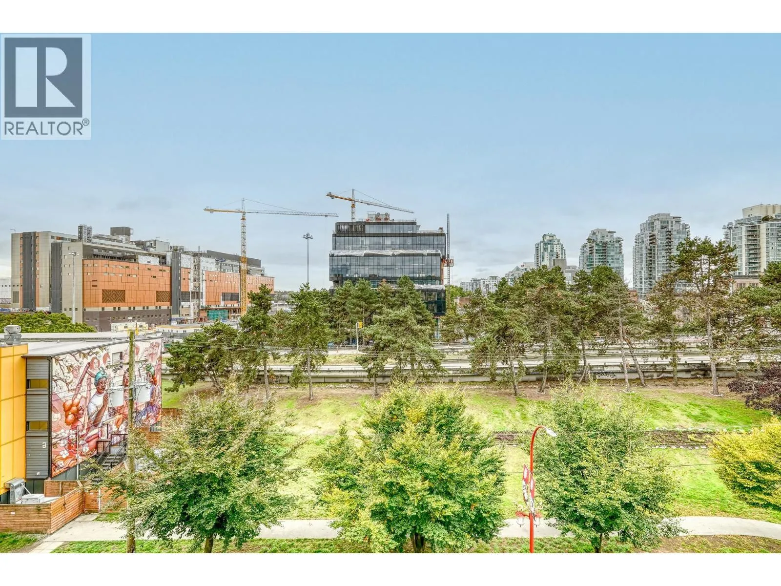 Apartment for rent: 516 221 Union Street, Vancouver, British Columbia V6A 0B4