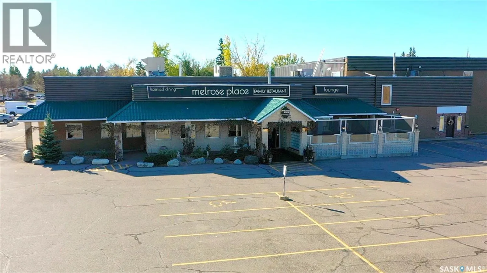 516 & 522 Broadway Street W, Yorkton, Saskatchewan S3N 0P5