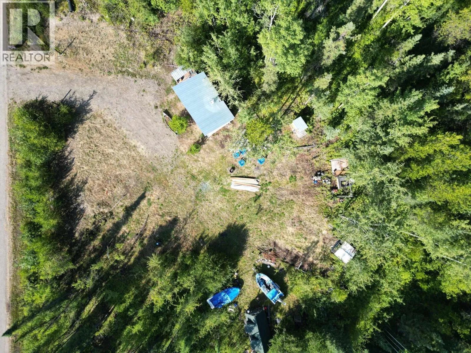 Recreational for rent: 51630 Guest Road, Cluculz Lake, British Columbia V0J 3A3