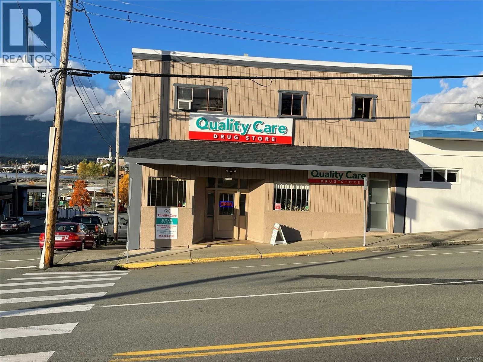 Commercial Mix for rent: 5169 Argyle St, Port Alberni, British Columbia V9Y 1V3