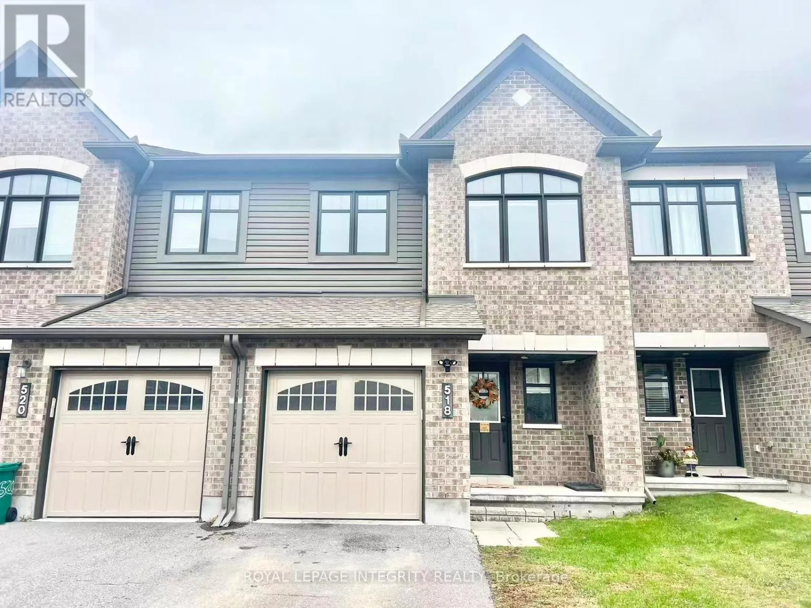 Other for rent: 518 Paine Avenue, Ottawa, Ontario K2T 0K7