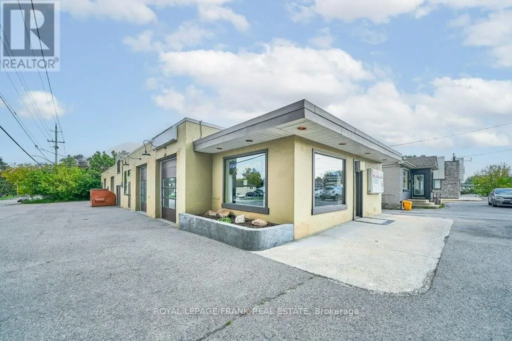 519 Brock Street N, Whitby, Ontario L1N 4J1