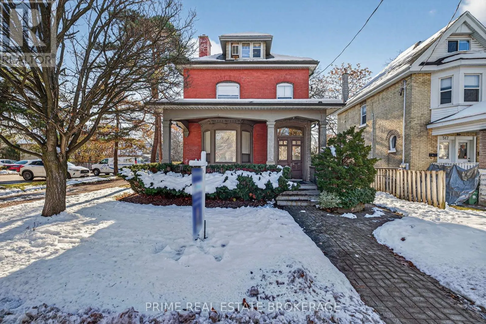 Offices for rent: 519 Oxford Street E, London East, Ontario N5Y 3H8