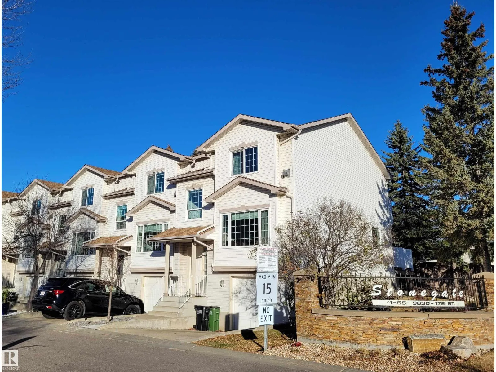 Row / Townhouse for rent: #52 9630 176 St Nw, Edmonton, Alberta T5T 6E1