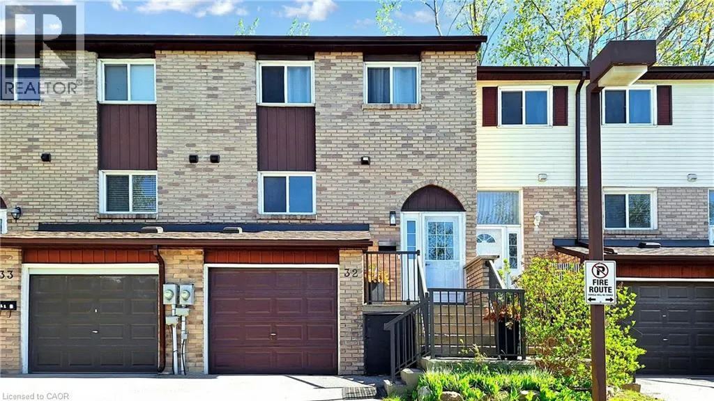 Apartment for rent: 52 Adelaide Street Unit# 32, Barrie, Ontario L4N 3T5