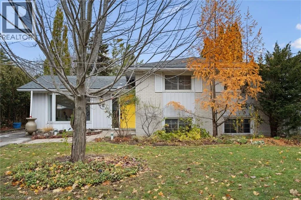 House for rent: 52 Avon Road, Kitchener, Ontario N2B 1T6