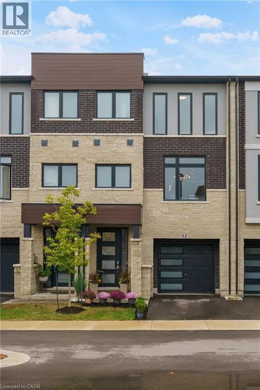 Row / Townhouse for rent: 52 Cadwell Lane, Hamilton, Ontario L9C 0E8