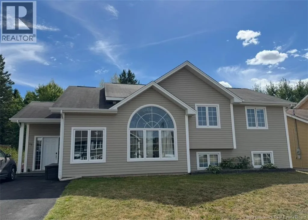 House for rent: 52 Cumberland Street, Moncton, New Brunswick E1G 0Z8