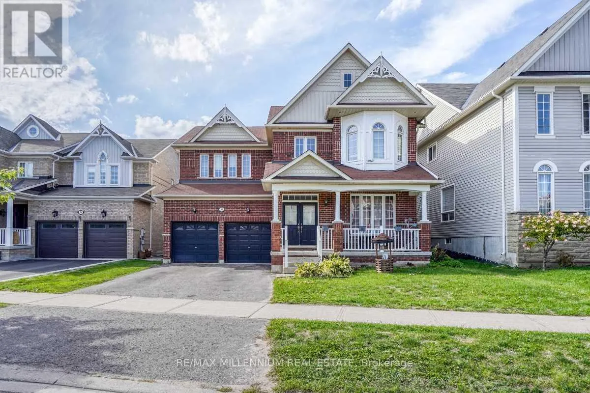 House for rent: 52 The Queens Way, Barrie, Ontario L4M 7J3