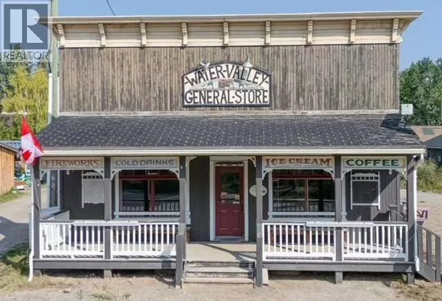 Retail for rent: 5204 579 Highway, Rural Mountain View County, Alberta T0M 2E0