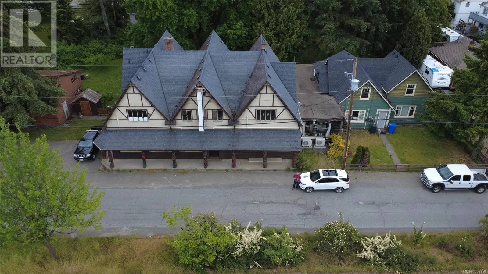 Commercial Mix for rent: 5207 Koksilah Frontage Rd, Duncan, British Columbia V0R 2C0