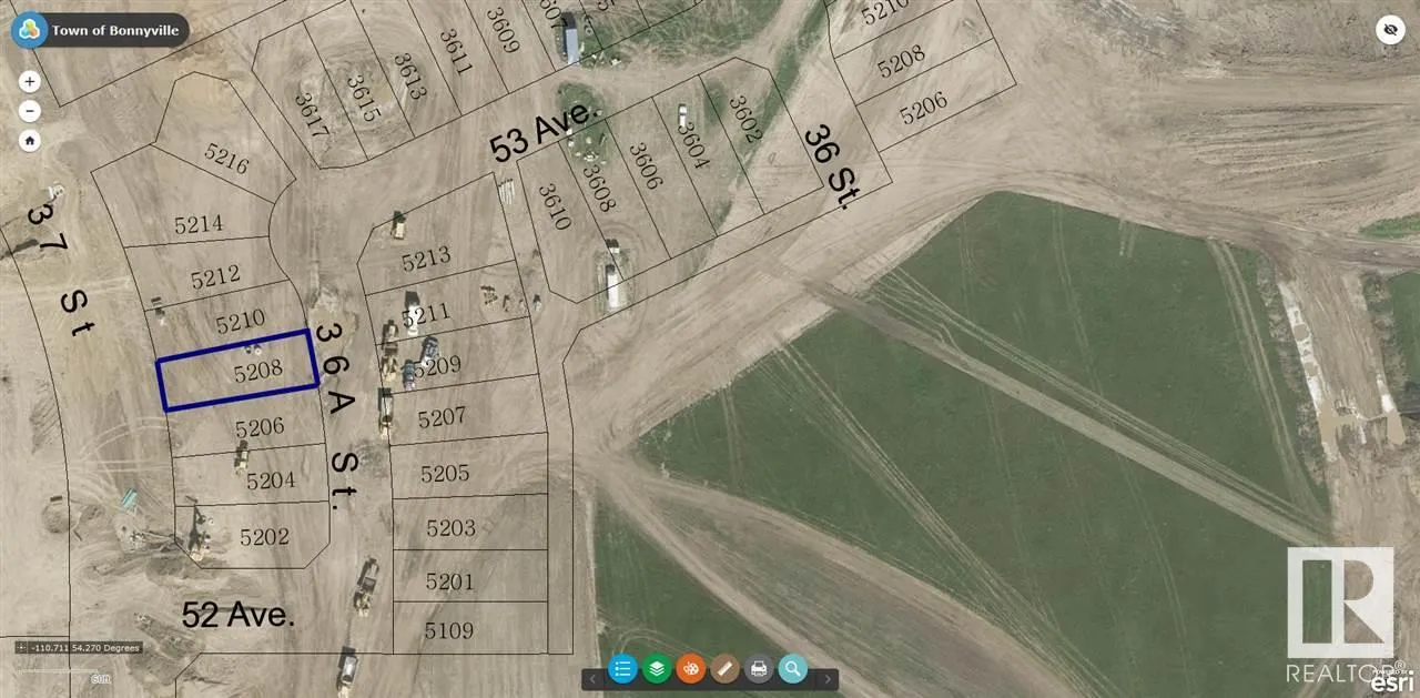 No Building for rent: 5208 36a St, Bonnyville Town, Alberta T9N 0G4