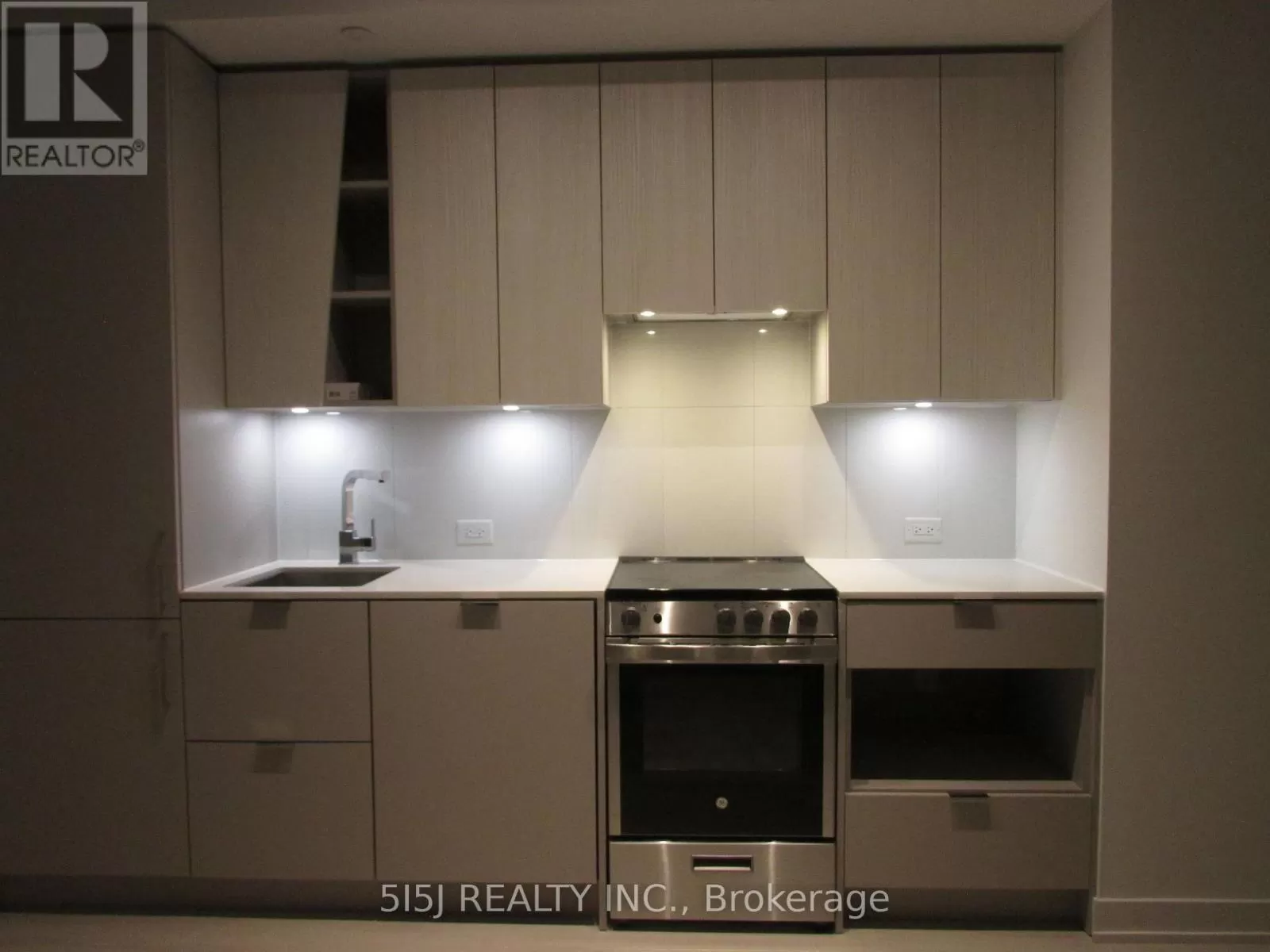 Apartment for rent: 5209 - 3883 Quartz Road, Mississauga, Ontario L5B 0M4