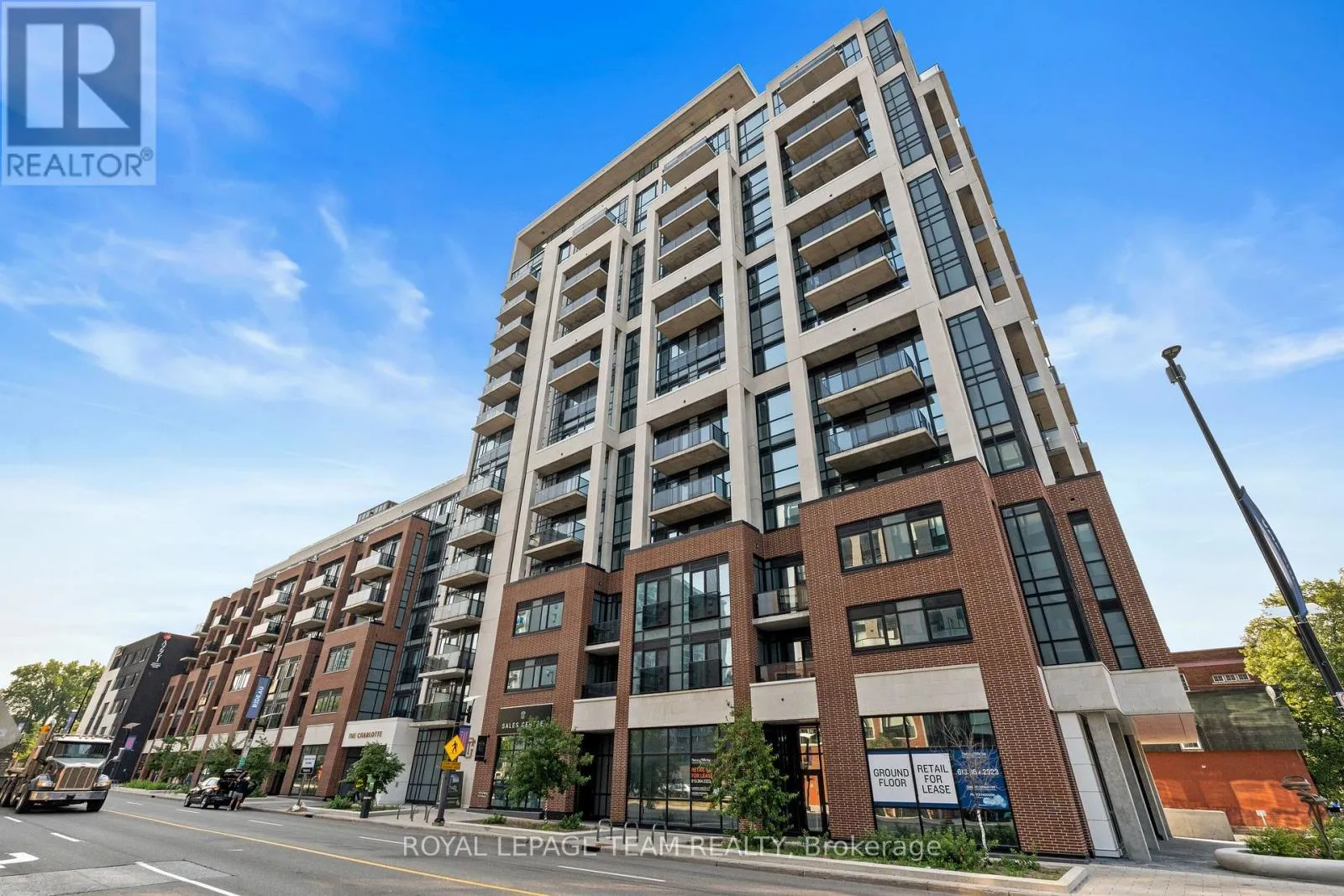 Apartment for rent: 521 - 560 Rideau Street, Ottawa, Ontario K1N 0G3