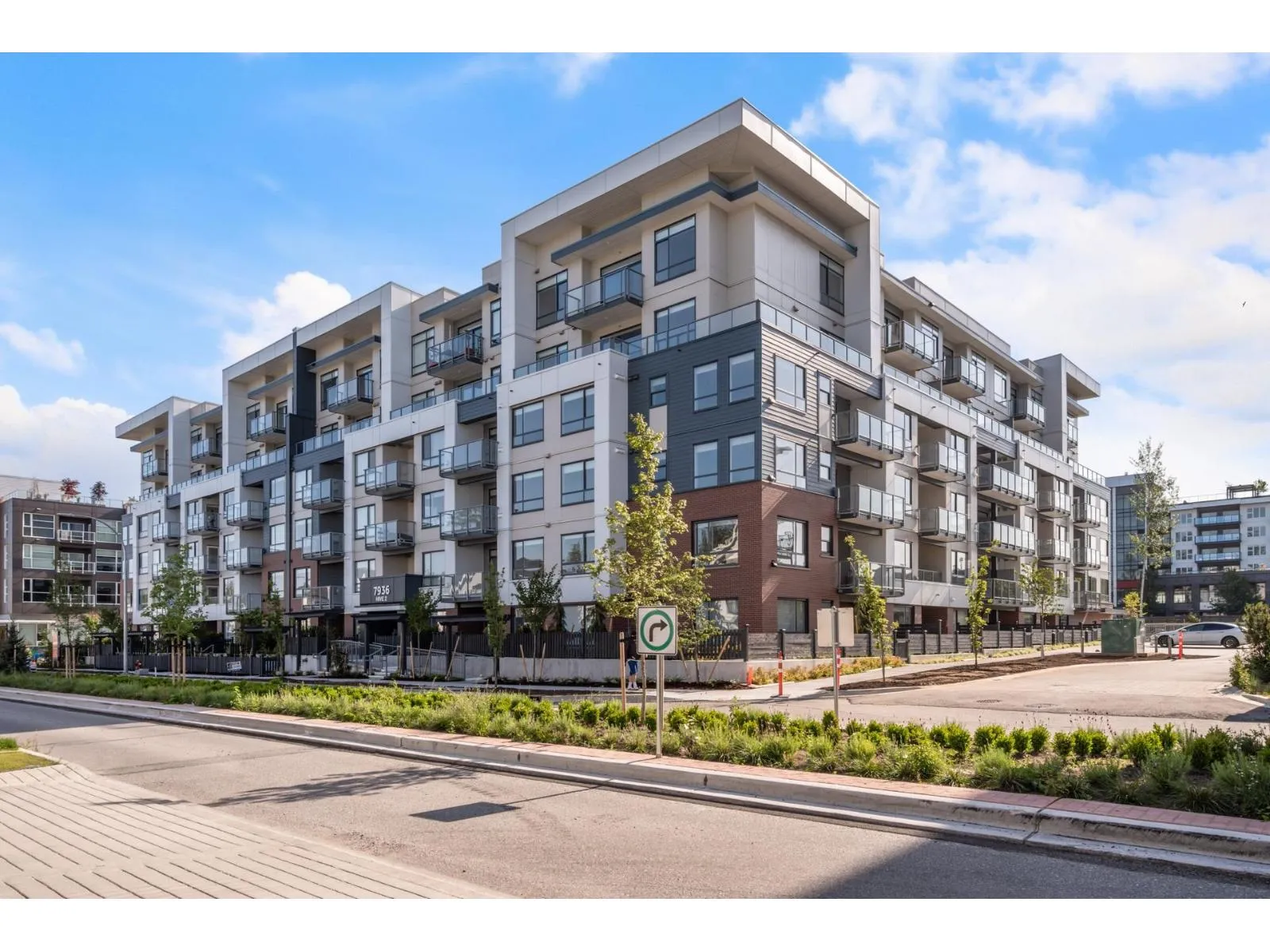 Apartment for rent: 521 7936 206 Street, Langley, British Columbia V2Y 3X8