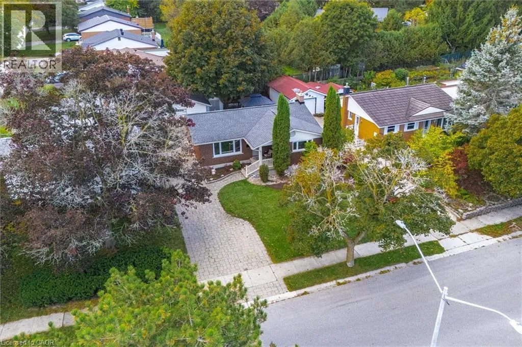 House for rent: 521 Glen Forrest Boulevard, Waterloo, Ontario N2L 4H9