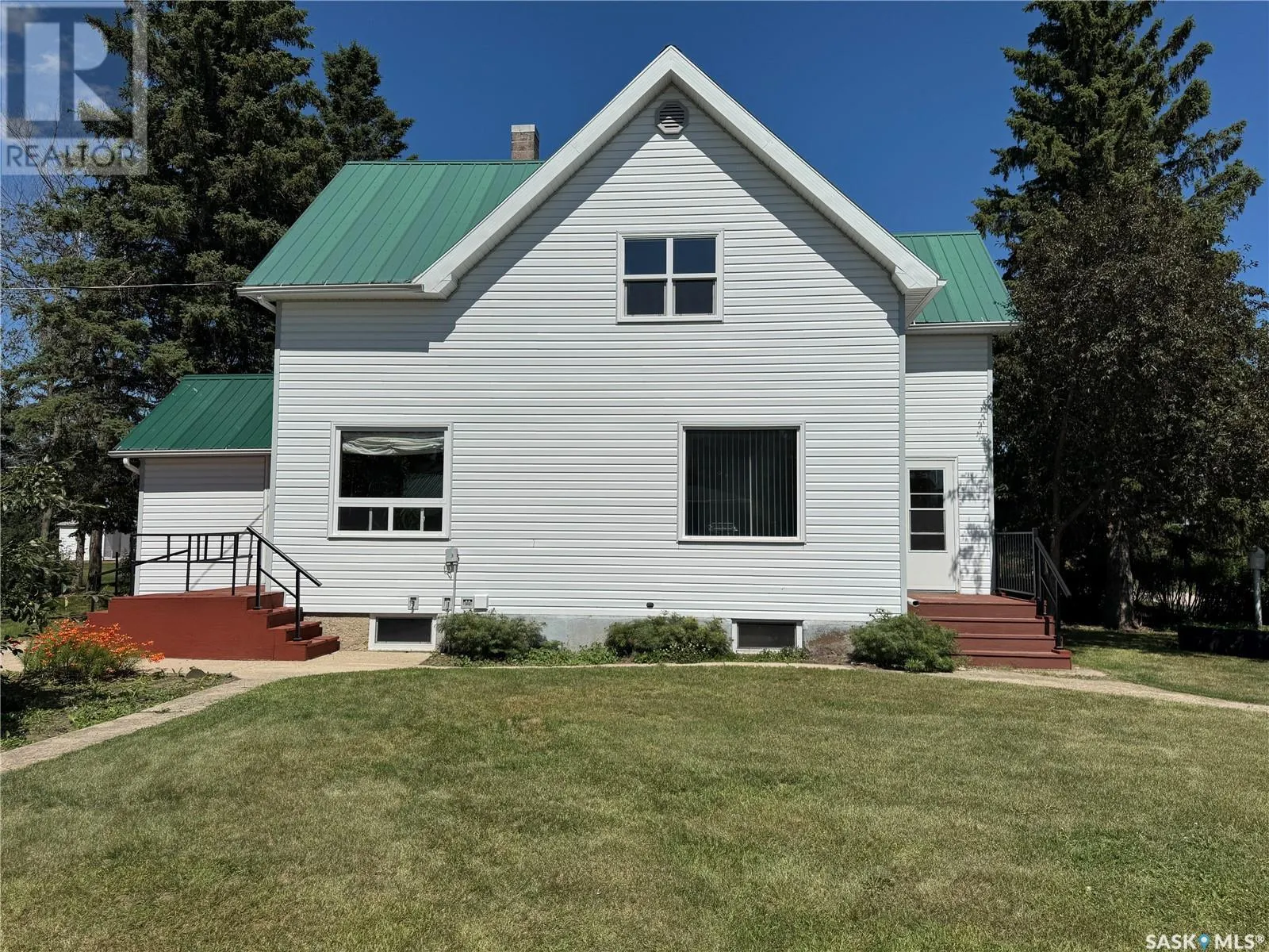 House for rent: 521 Main Street, Raymore, Saskatchewan S0A 3J0