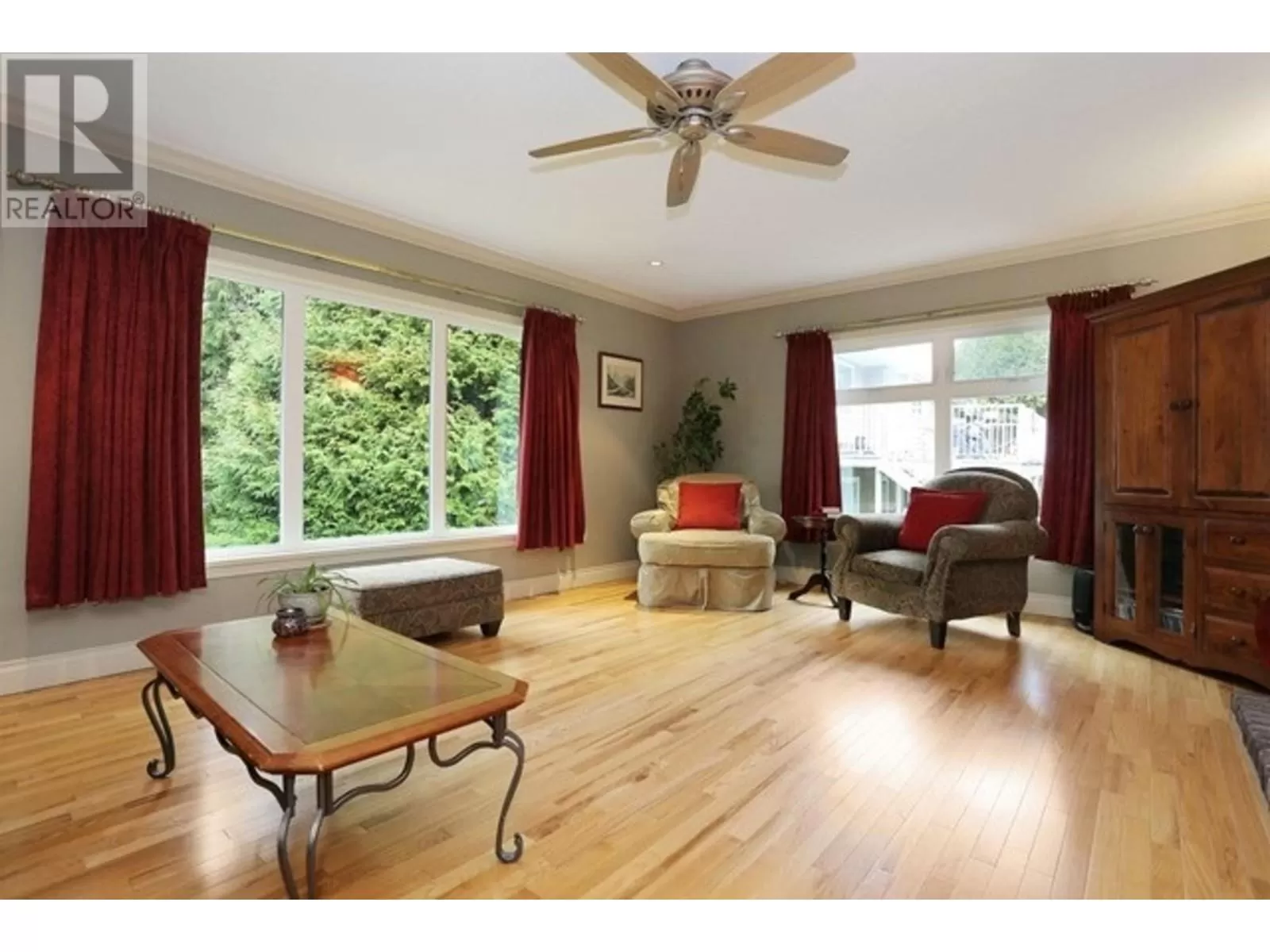 House for rent: 5214 12 Avenue, Delta, British Columbia V4M 2A8