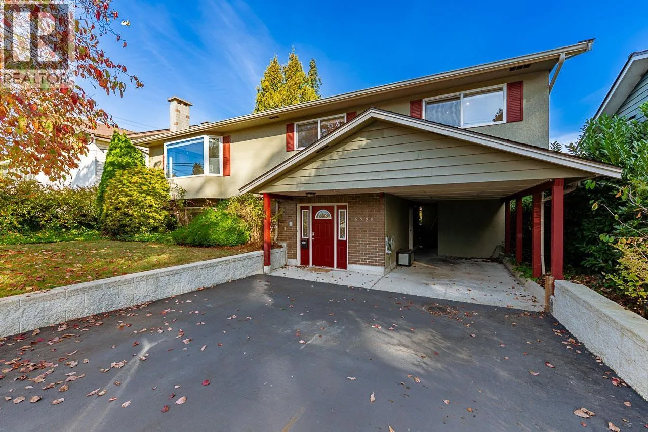 House for rent: 5225 Kincaid Street, Burnaby, British Columbia V5G 1W1