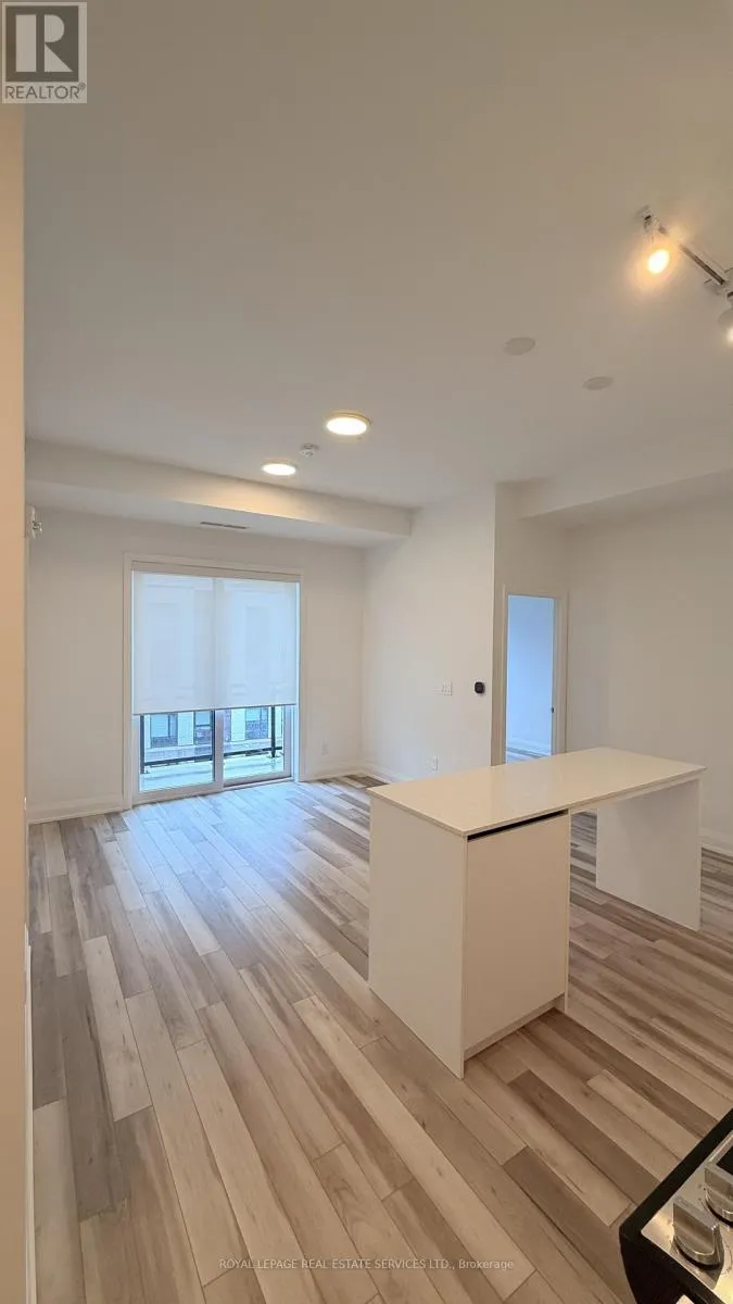 Apartment for rent: 523 - 3250 Carding Mill Trail, Oakville, Ontario L6M 1L3