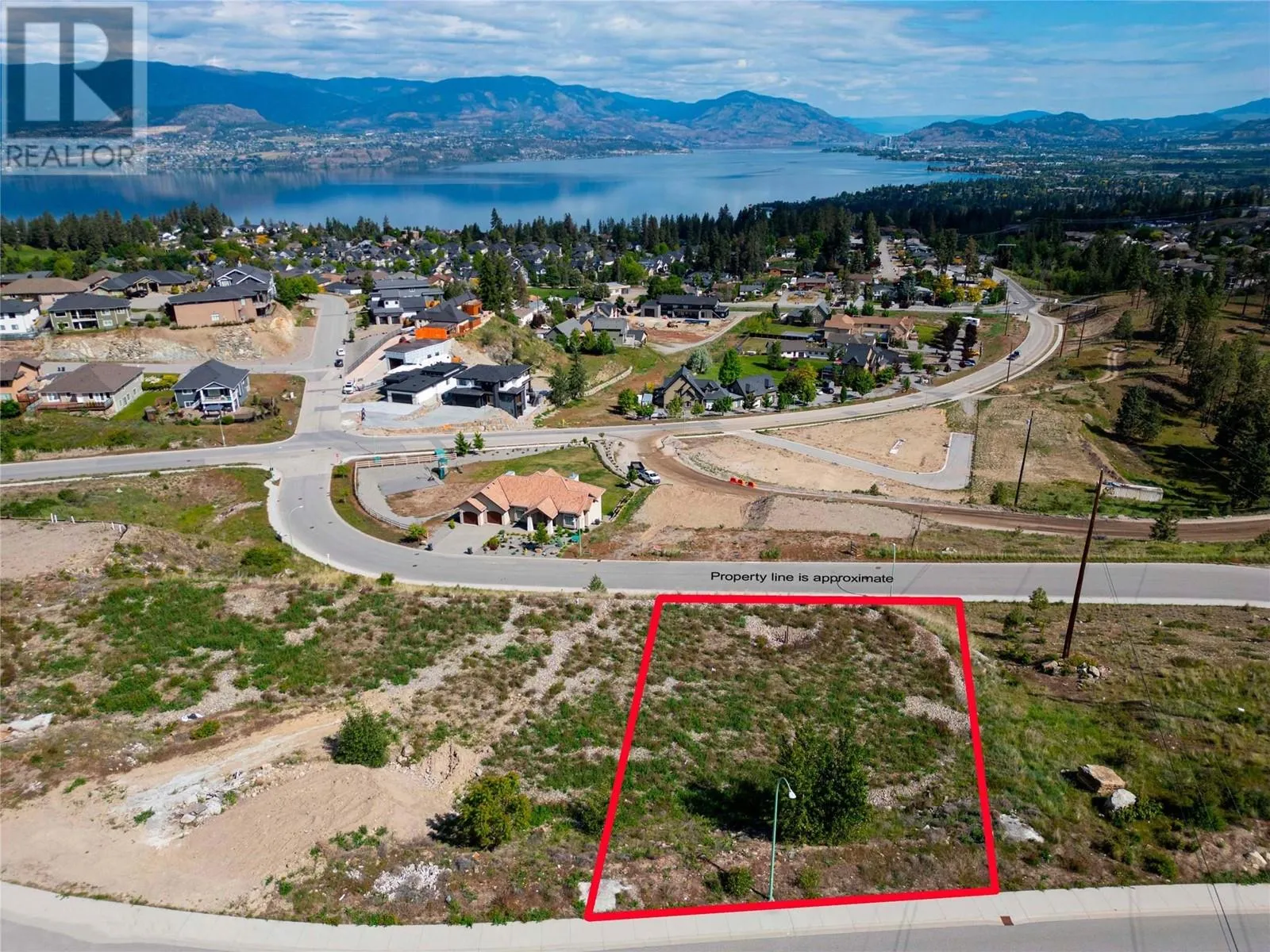 Other for rent: 523 Trumpeter Road, Kelowna, British Columbia V1W 5K6