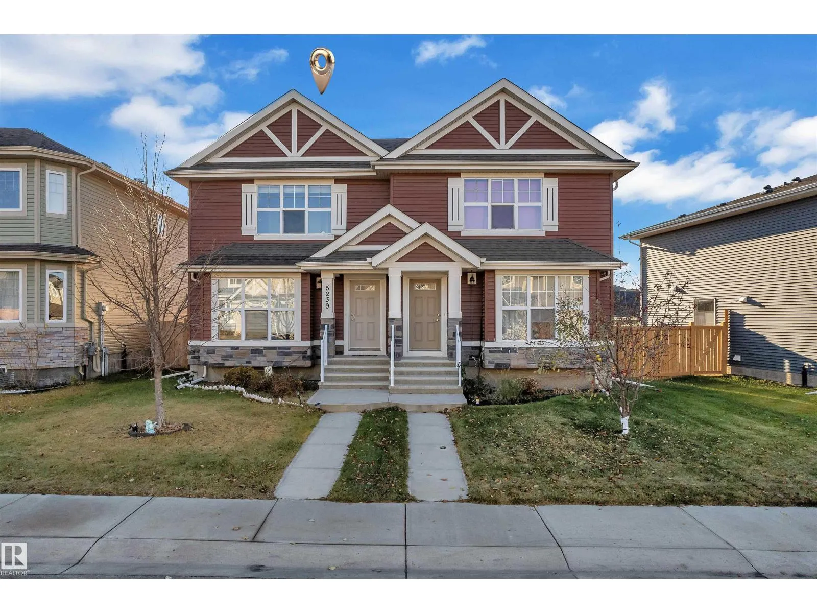 Duplex for rent: 5239 20 Av Sw, Edmonton, Alberta T6X 1V5