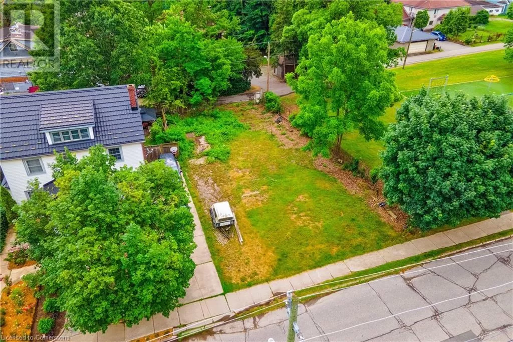 5244 Ontario Avenue, Niagara Falls, Ontario L2E 3S3