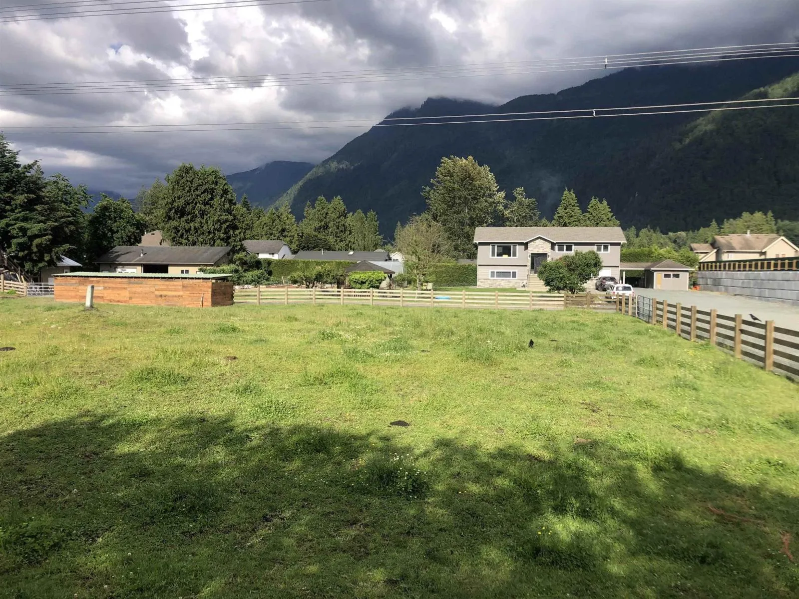 House for rent: 52464 Yale Road|rosedale, Rosedale, British Columbia V0X 1X1