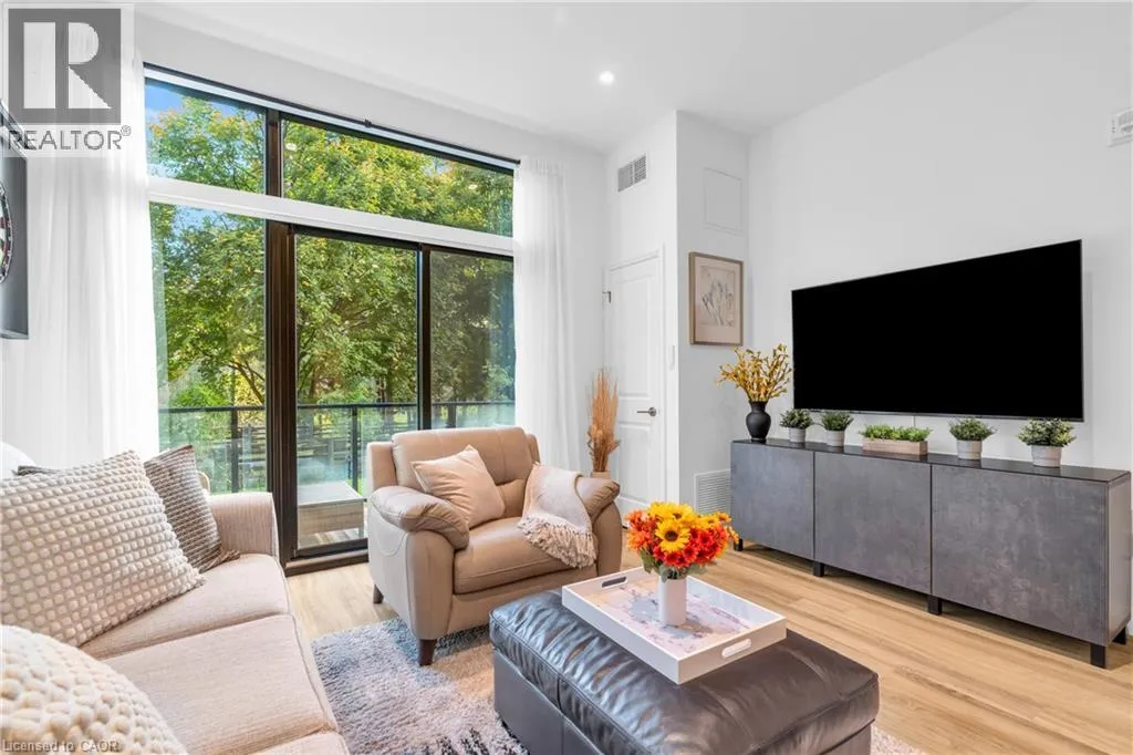 Apartment for rent: 525 New Dundee Road Unit# 101, Kitchener, Ontario N2P 0K8