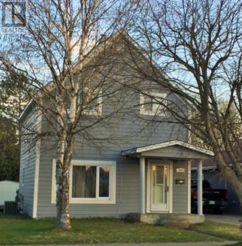 525 Second St E, Fort Frances, Ontario P9A 1N3
