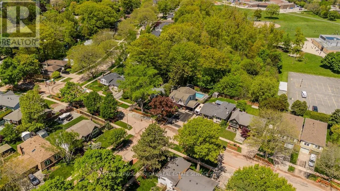 House for rent: 5253 Bromley Road, Burlington, Ontario L7L 3G1